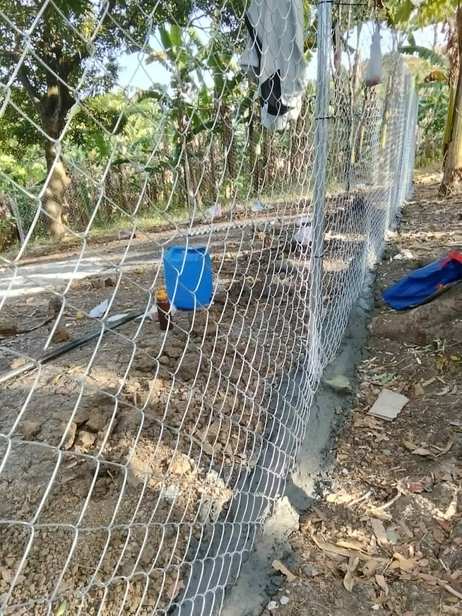 Completed fence section at Worthy Steps
